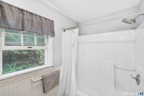 26 Bush Hill Road Brooklyn CT 06234