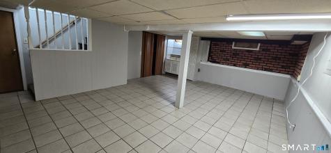 40 Beech Road Enfield CT 06082