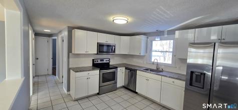 40 Beech Road Enfield CT 06082