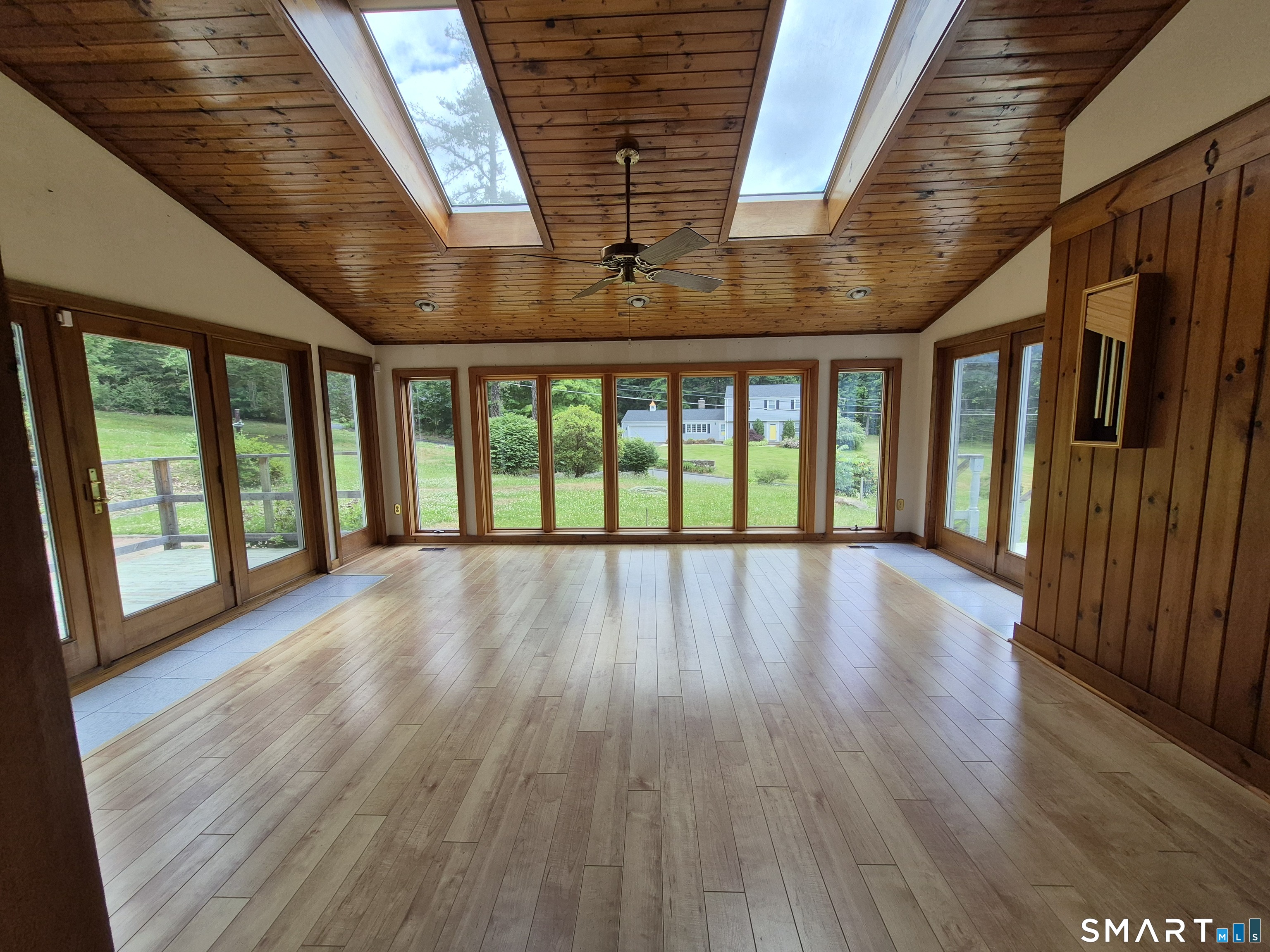 12 Gracey Road Canton CT 06019