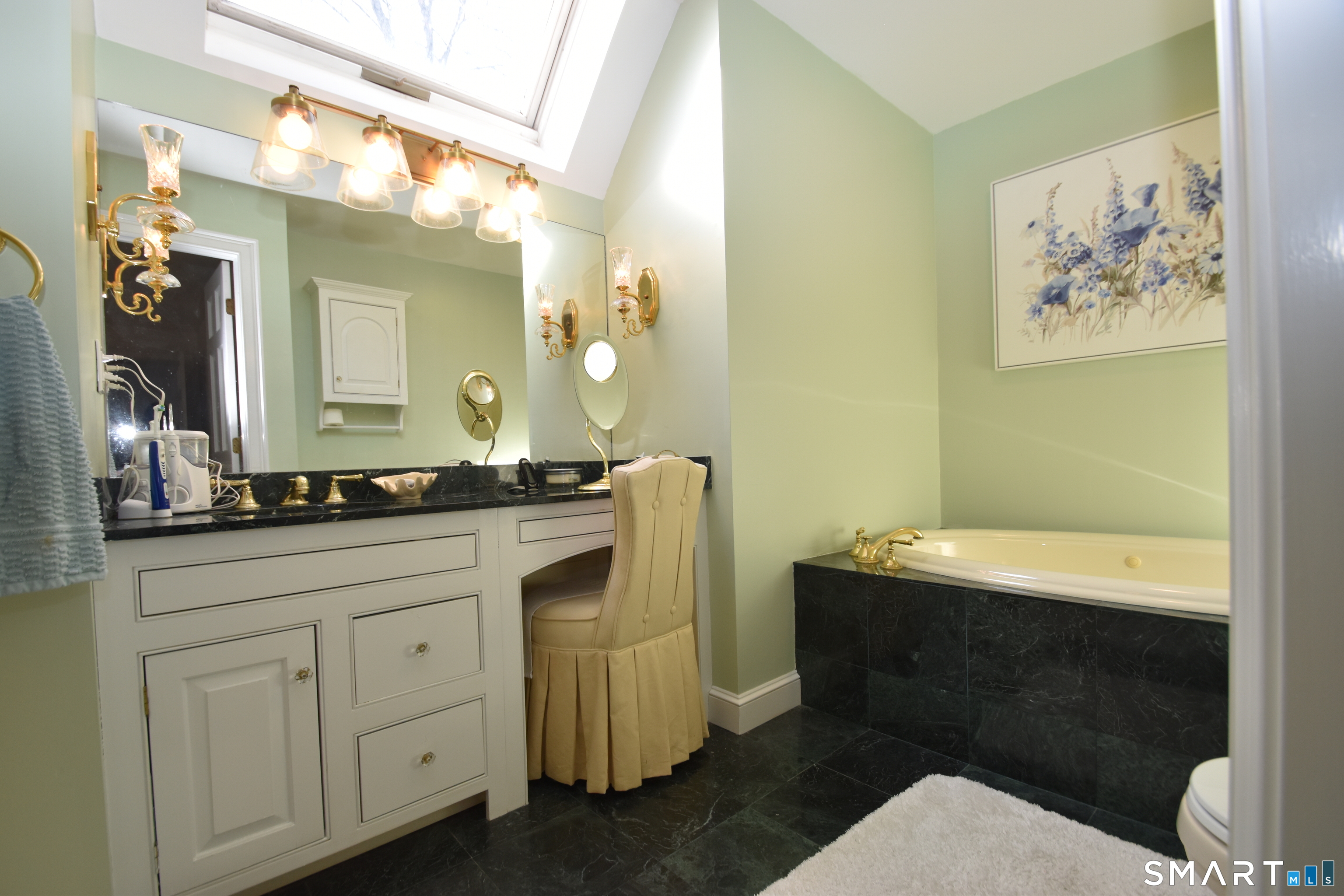 253 Hurlburt Street Glastonbury CT 06033