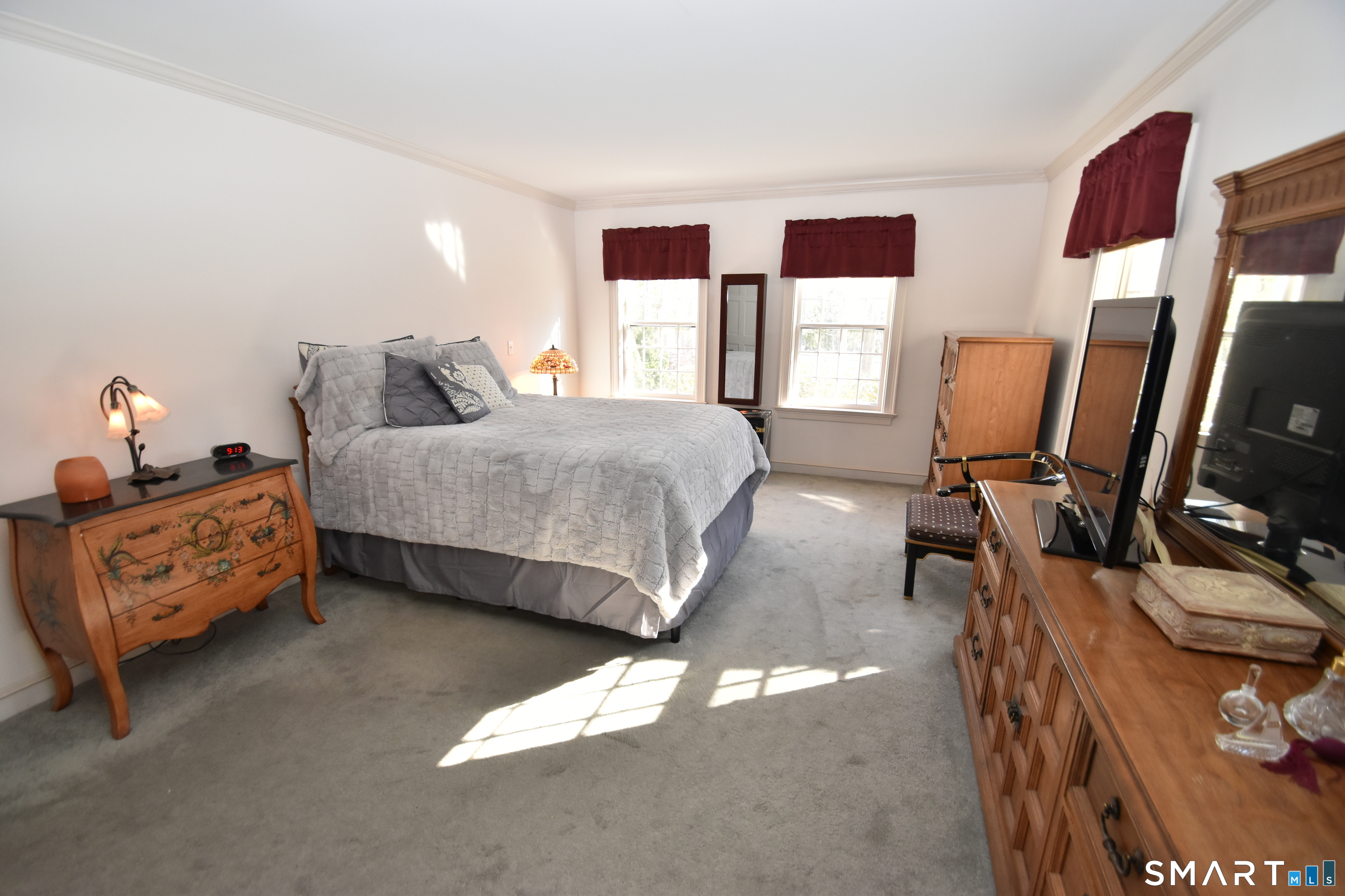 253 Hurlburt Street Glastonbury CT 06033