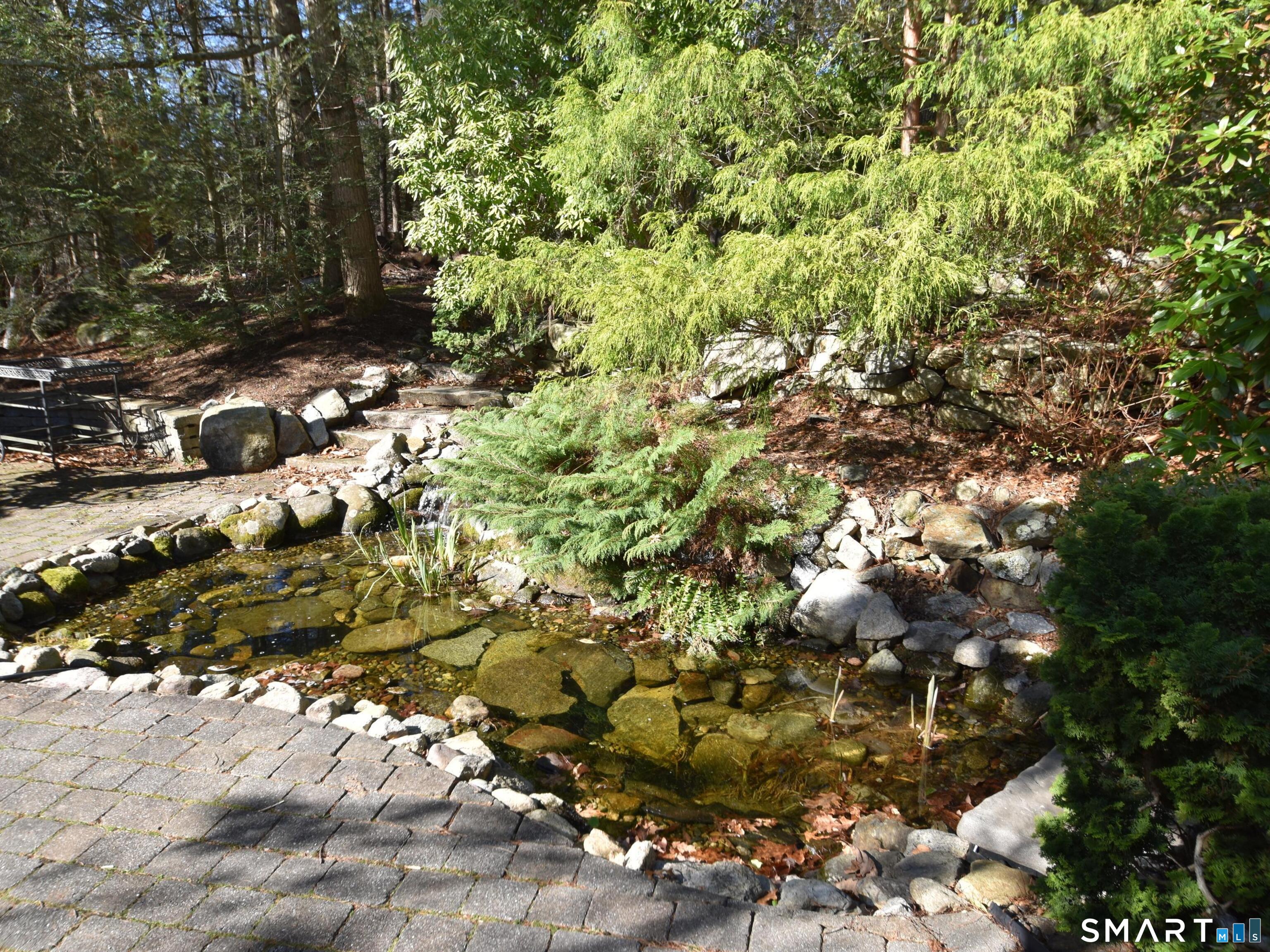 253 Hurlburt Street Glastonbury CT 06033