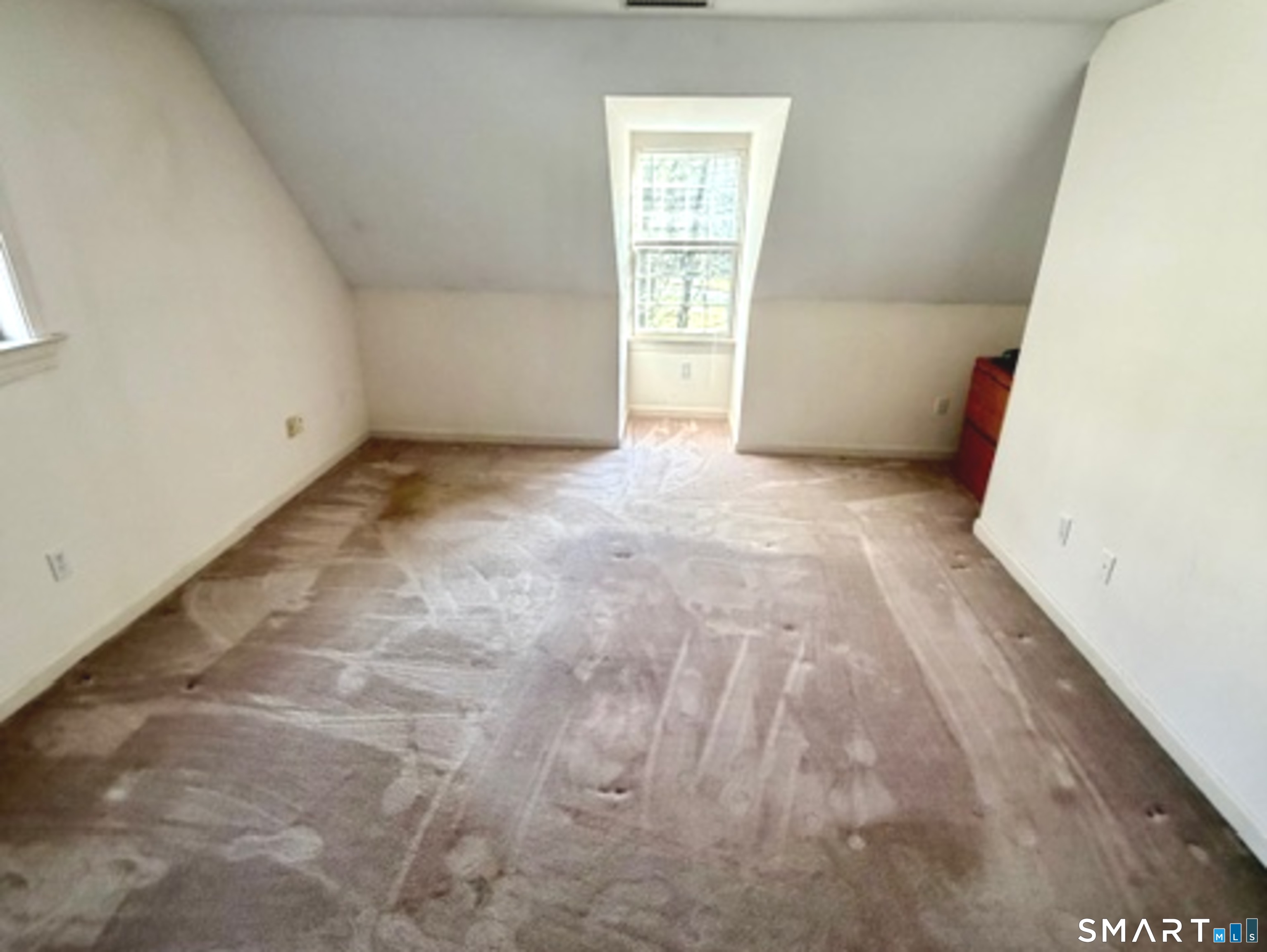 253 Hurlburt Street Glastonbury CT 06033