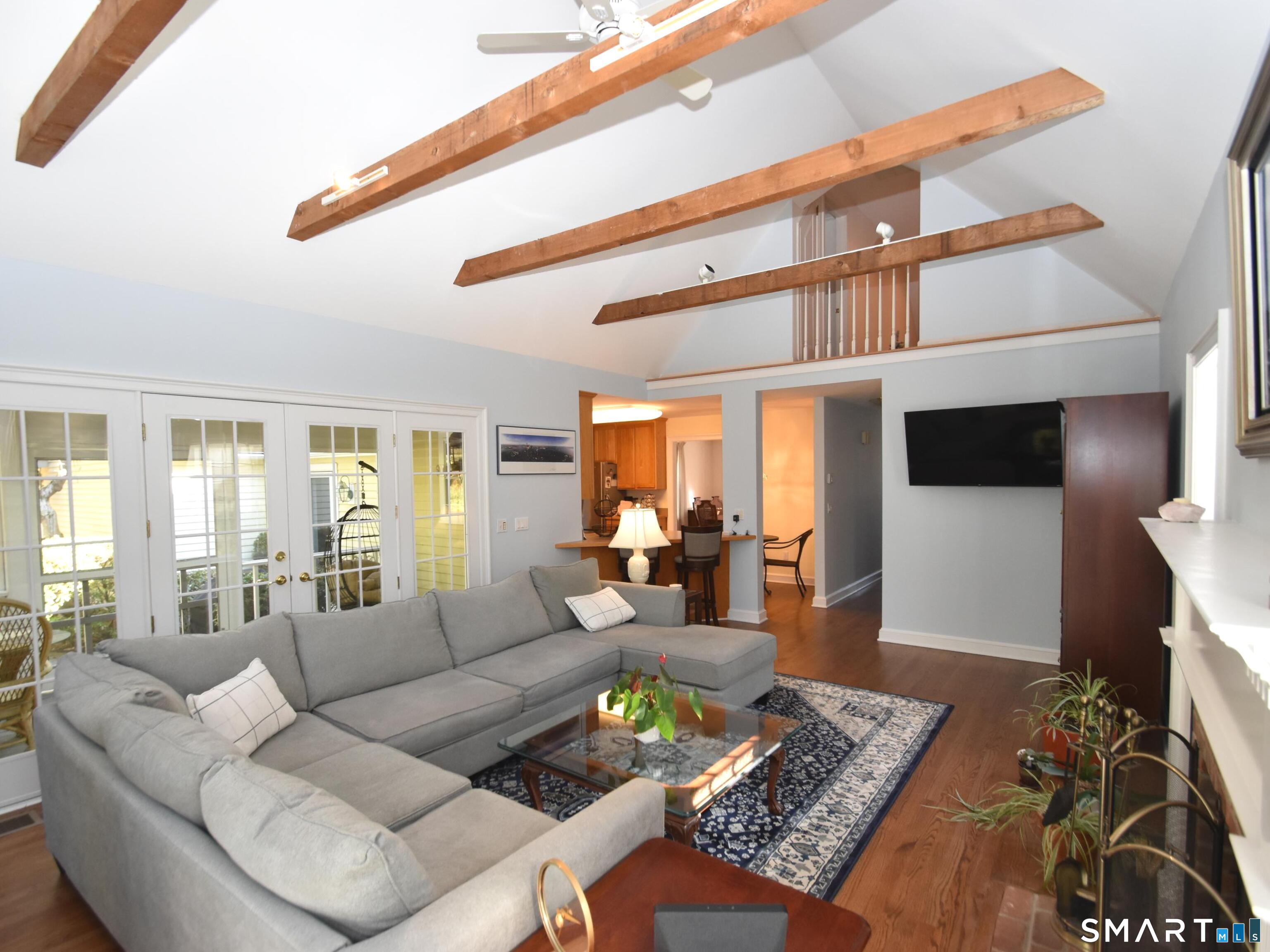 253 Hurlburt Street Glastonbury CT 06033