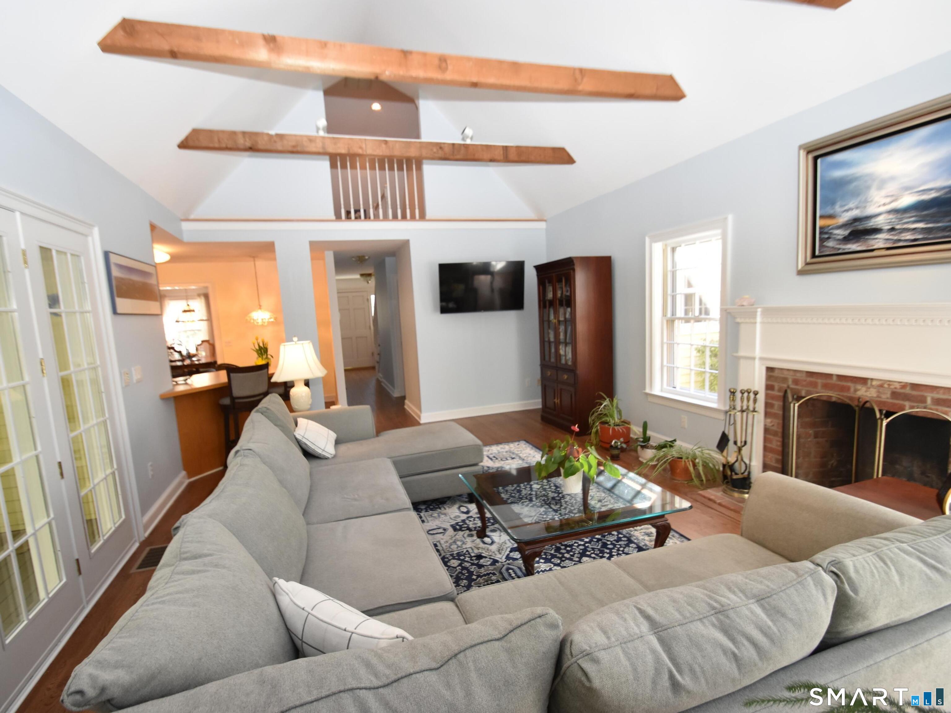 253 Hurlburt Street Glastonbury CT 06033