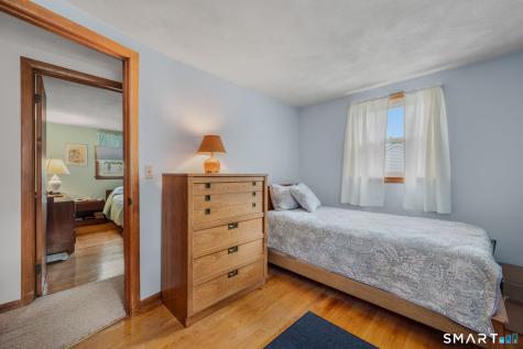 119 Park Ave Extension Montville CT 06382