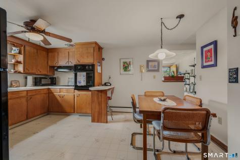119 Park Ave Extension Montville CT 06382