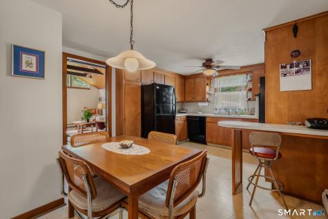 119 Park Ave Extension Montville CT 06382