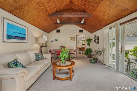119 Park Ave Extension Montville CT 06382