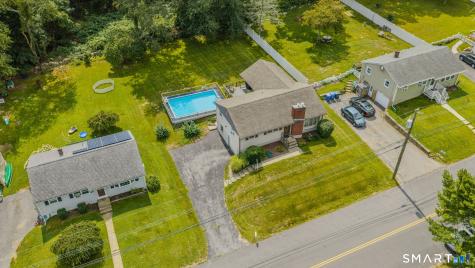 119 Park Ave Extension Montville CT 06382