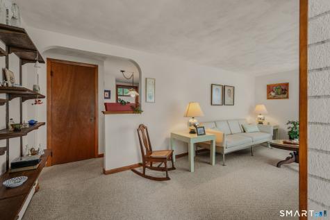 119 Park Ave Extension Montville CT 06382