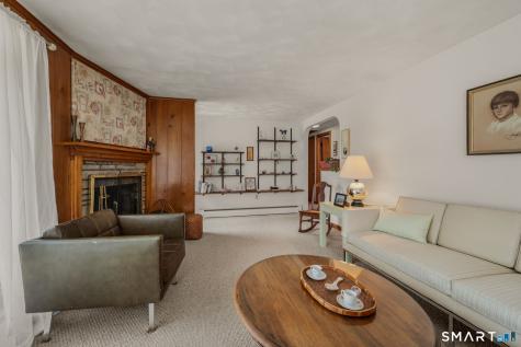 119 Park Ave Extension Montville CT 06382