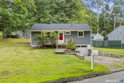 668 Bradley Street East Haven CT 06512