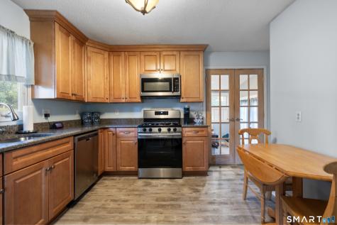 668 Bradley Street East Haven CT 06512