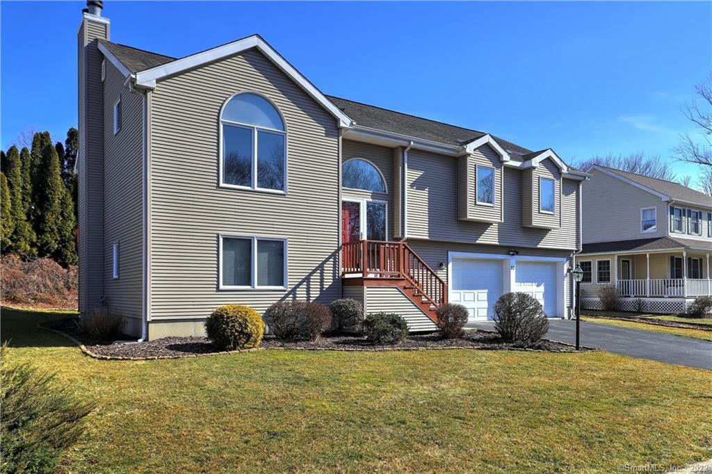 12 Market Place Milford CT 06460