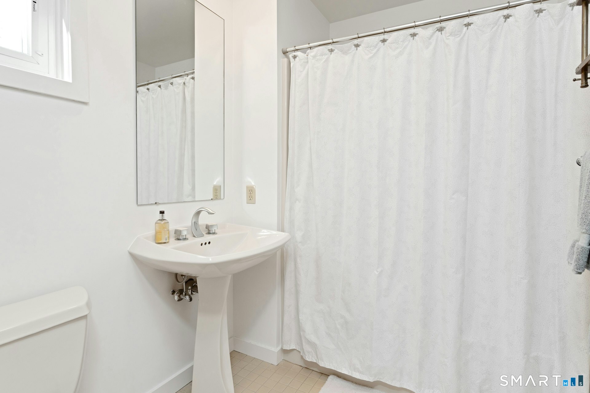 33 Butternut Lane Stamford CT 06903