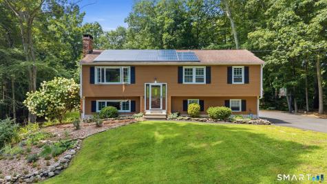105 Dean Road East Lyme CT 06333