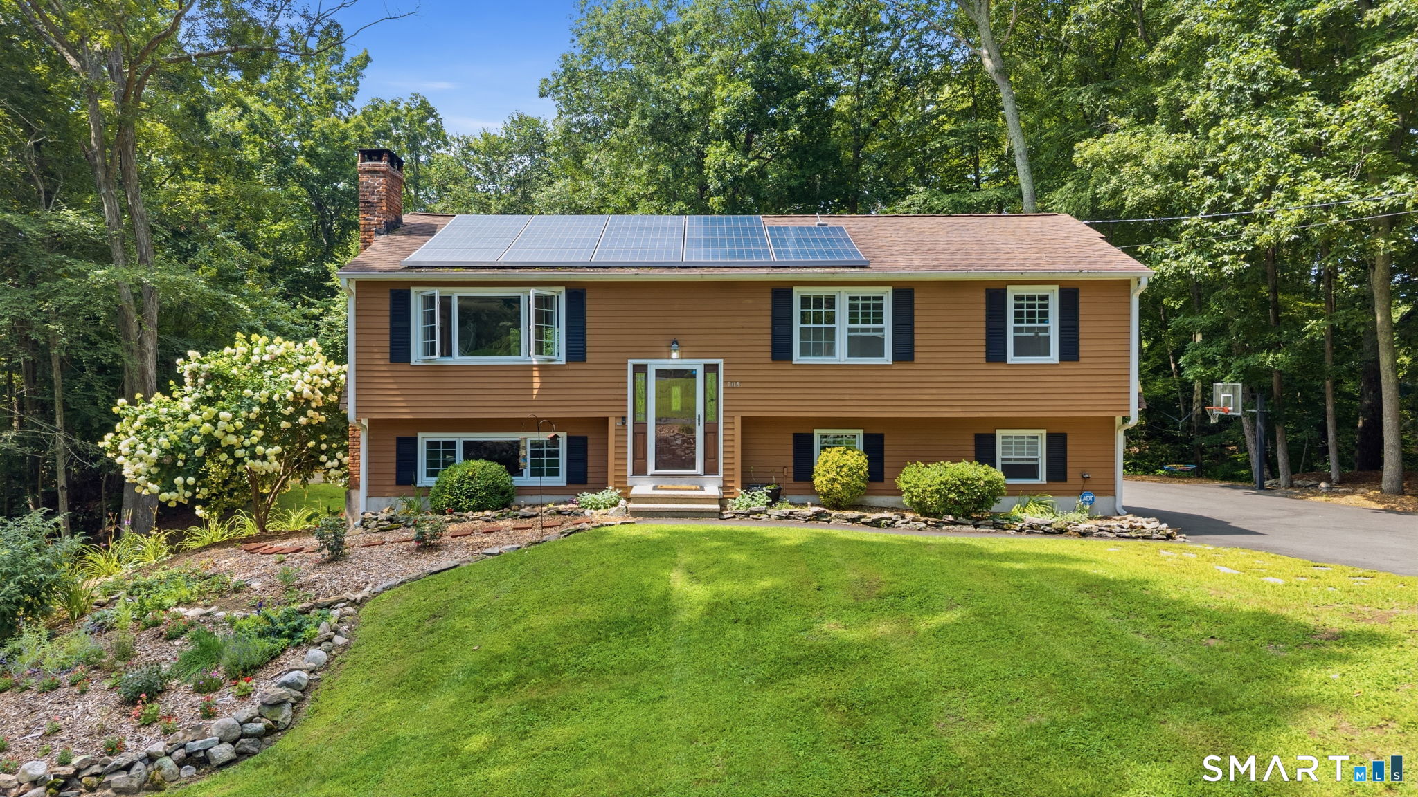 105 Dean Road East Lyme CT 06333