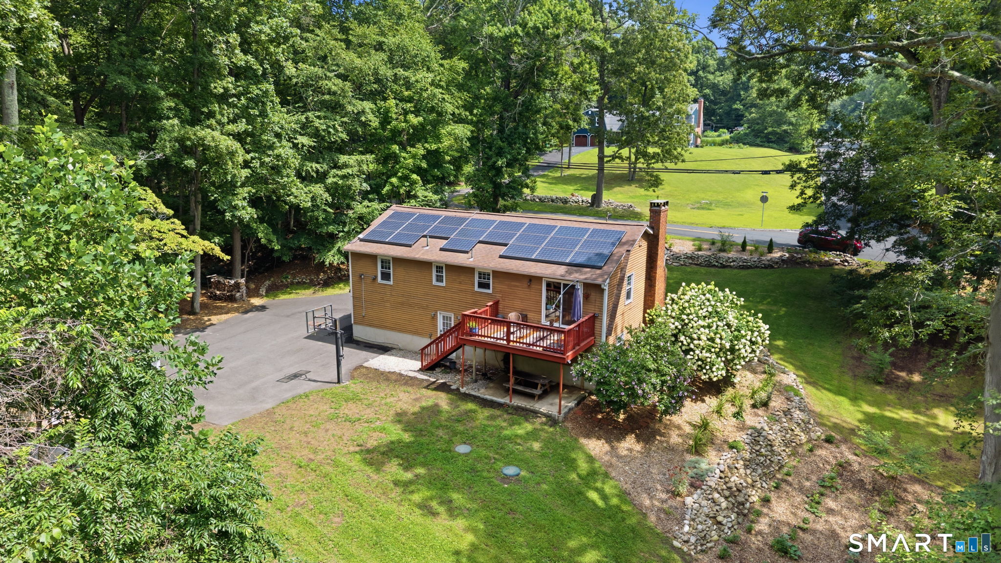 105 Dean Road East Lyme CT 06333