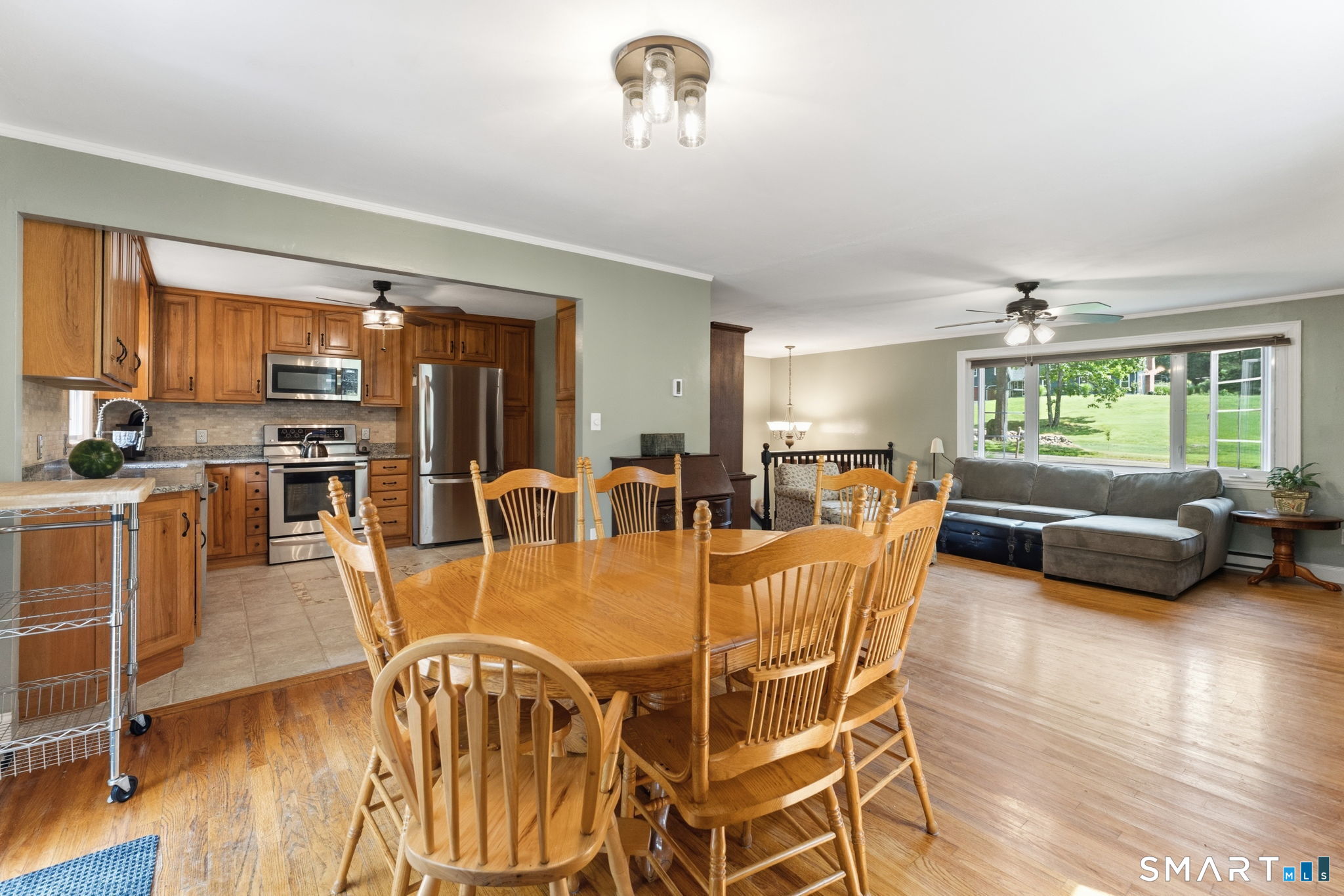 105 Dean Road East Lyme CT 06333