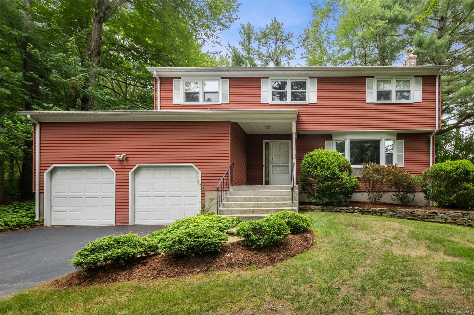 18 Banks Road Simsbury CT 06070