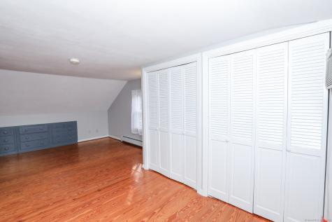 272 Murray Street Meriden CT 06450