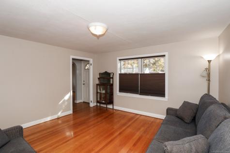 272 Murray Street Meriden CT 06450