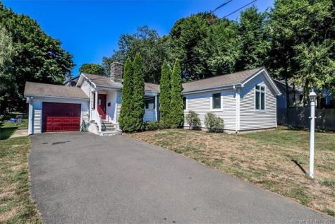 555 Wormwood Road Fairfield CT 06824