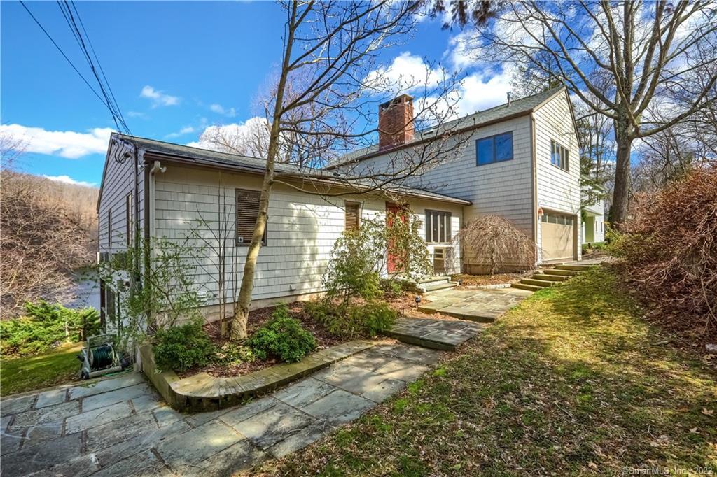 12 Lillinonah Drive Brookfield CT 06804