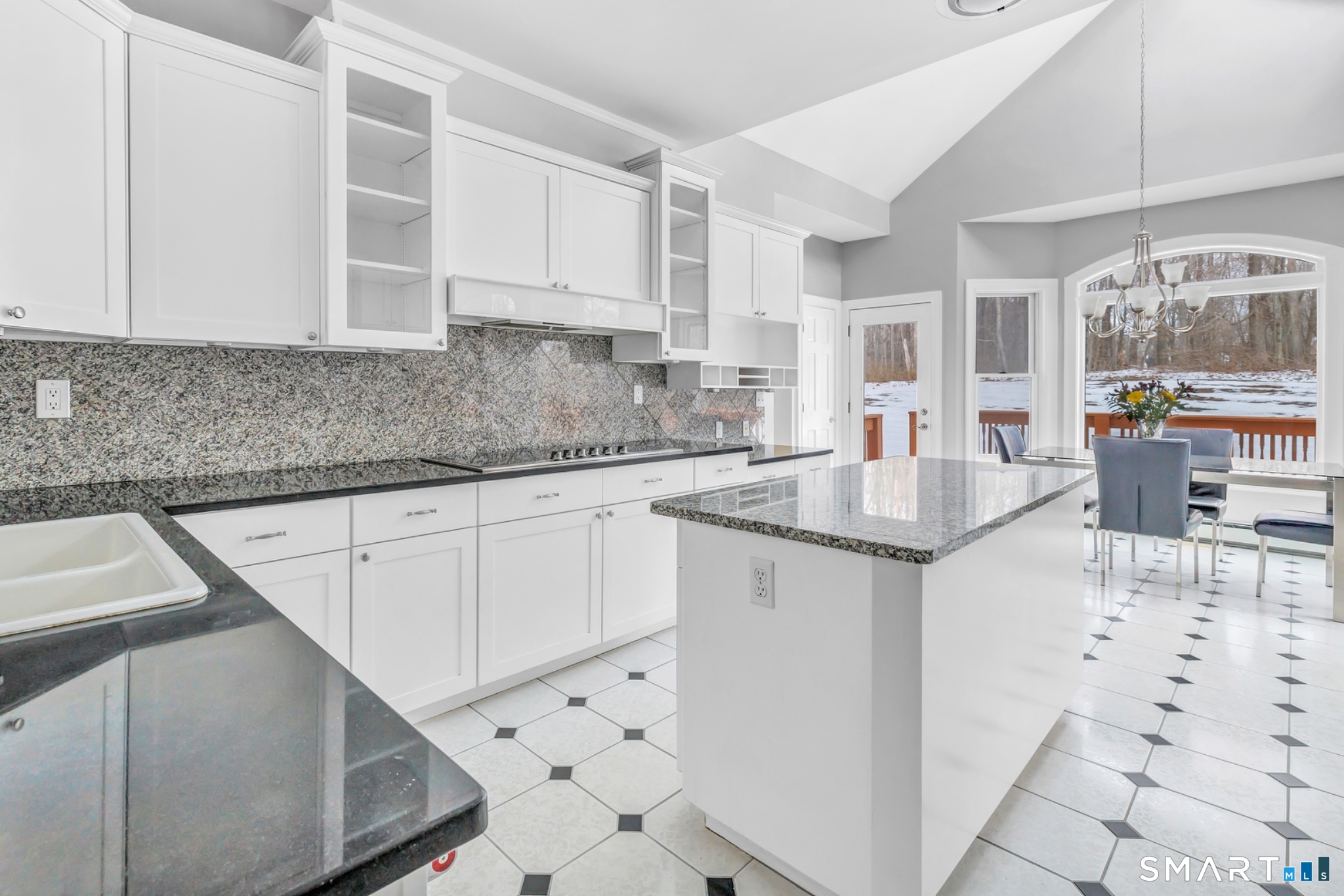 461 Amity Road Woodbridge CT 06525