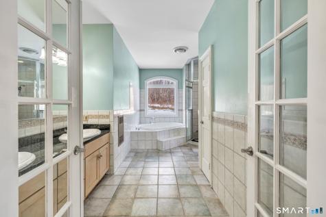 461 Amity Road Woodbridge CT 06525