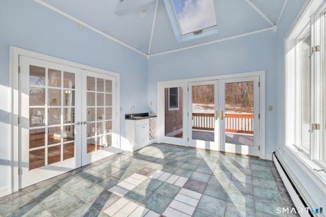461 Amity Road Woodbridge CT 06525