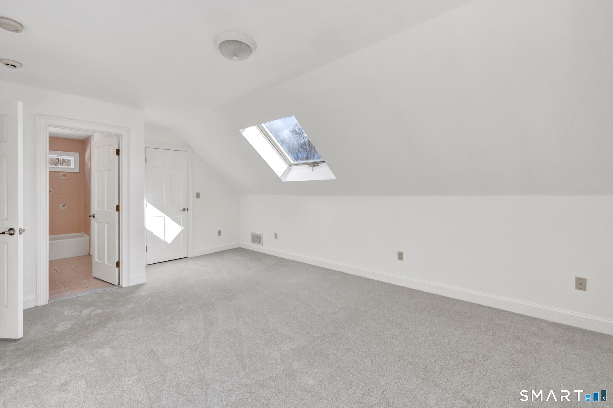 461 Amity Road Woodbridge CT 06525