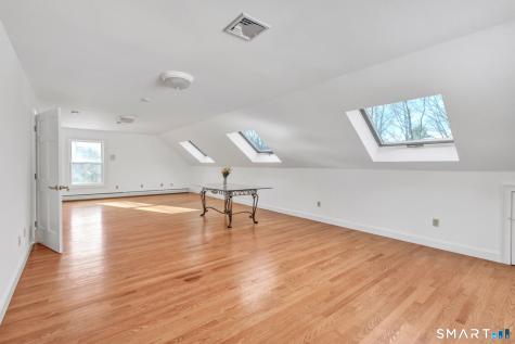 461 Amity Road Woodbridge CT 06525