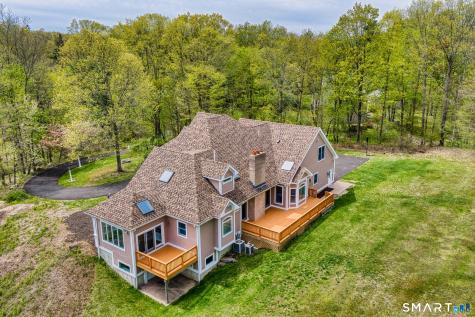 461 Amity Road Woodbridge CT 06525