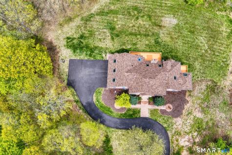 461 Amity Road Woodbridge CT 06525