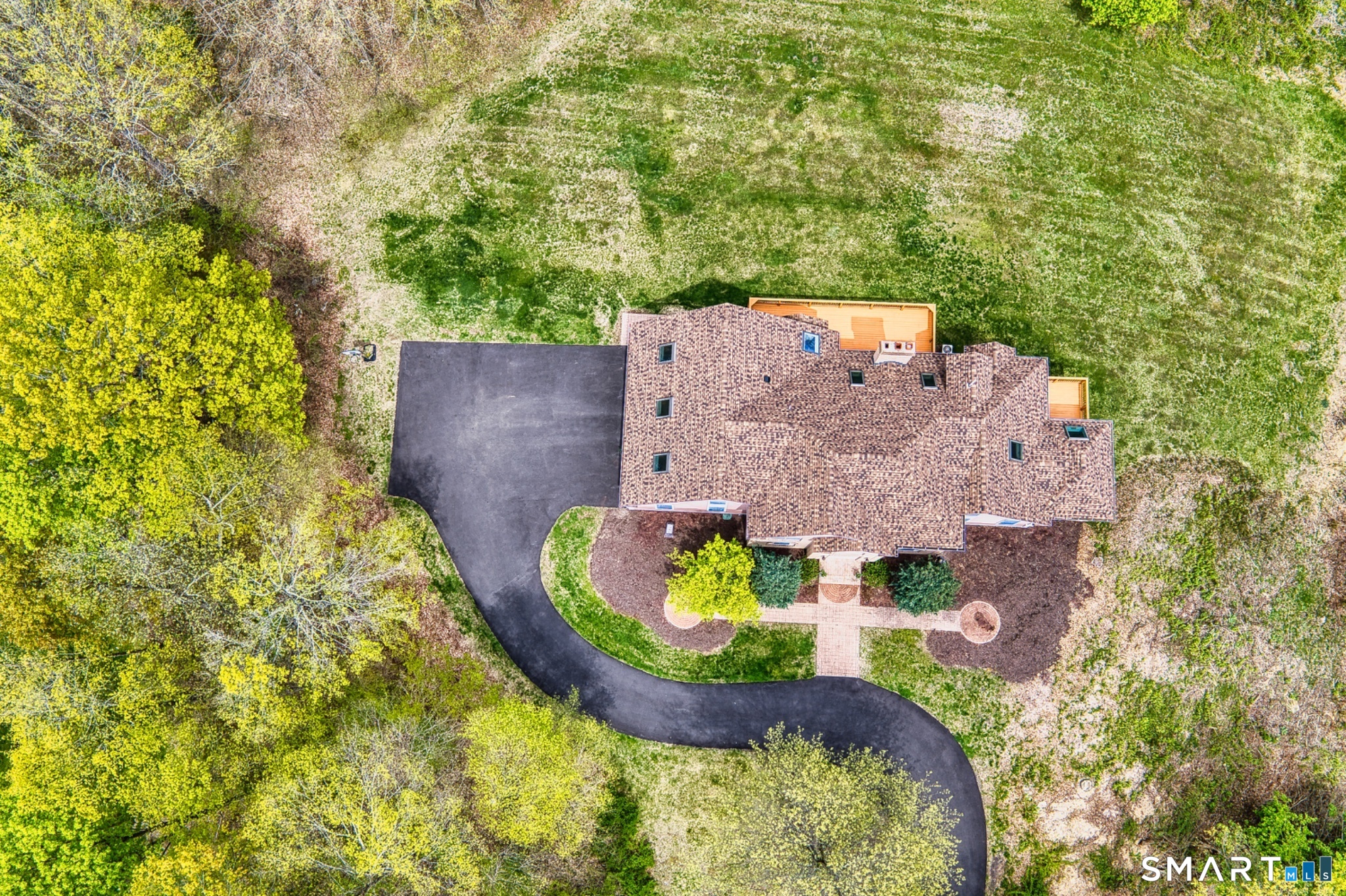 461 Amity Road Woodbridge CT 06525