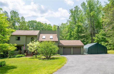 20 Southeast Trail Brookfield CT 06804