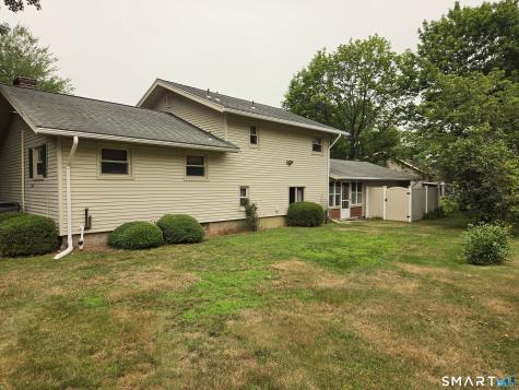 15 Russo Drive Hamden CT 06518
