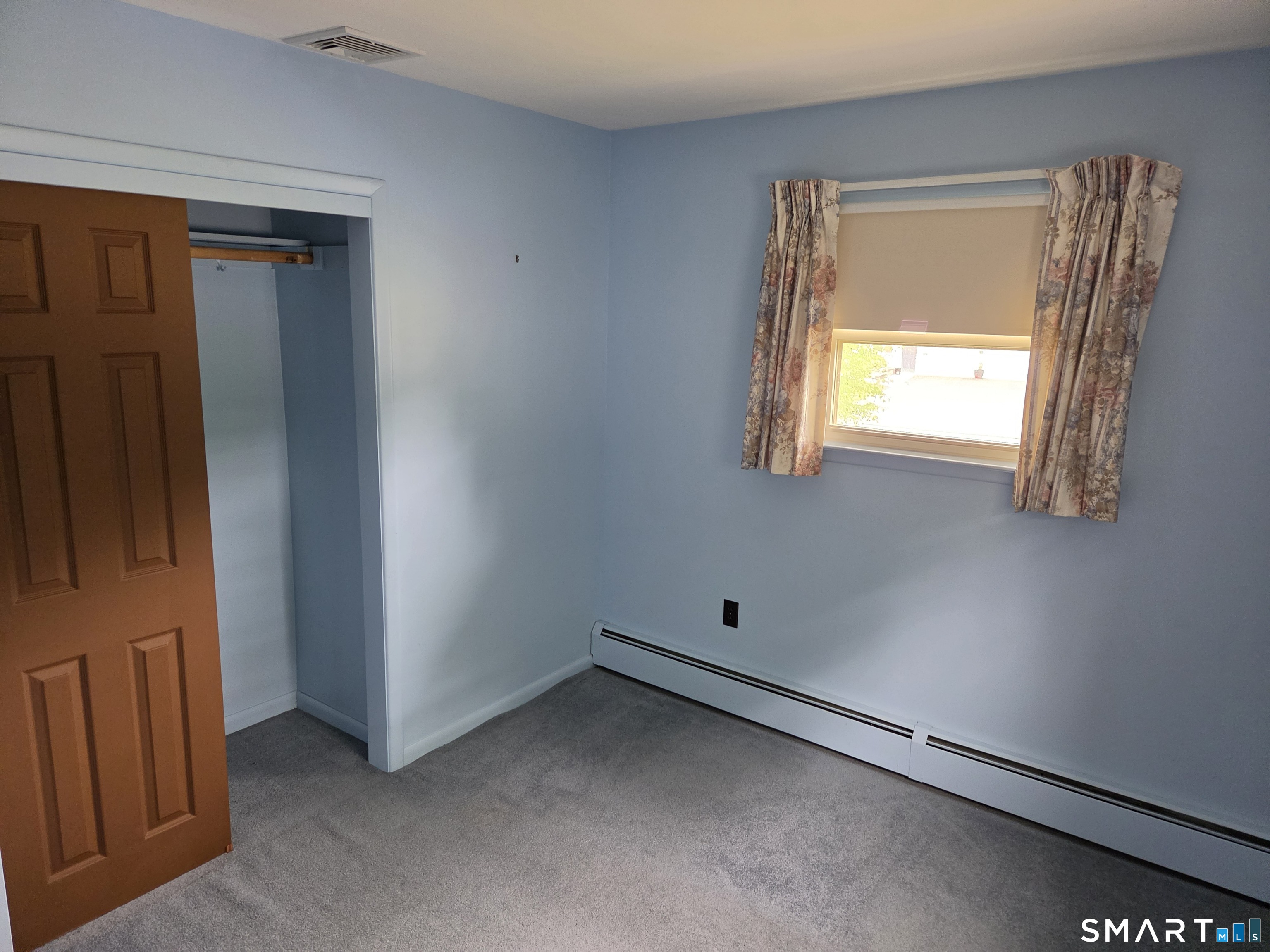 15 Russo Drive Hamden CT 06518