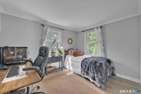 1619 Route 171 Woodstock CT 06281