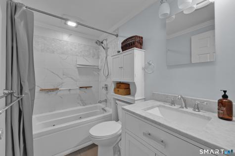 1619 Route 171 Woodstock CT 06281