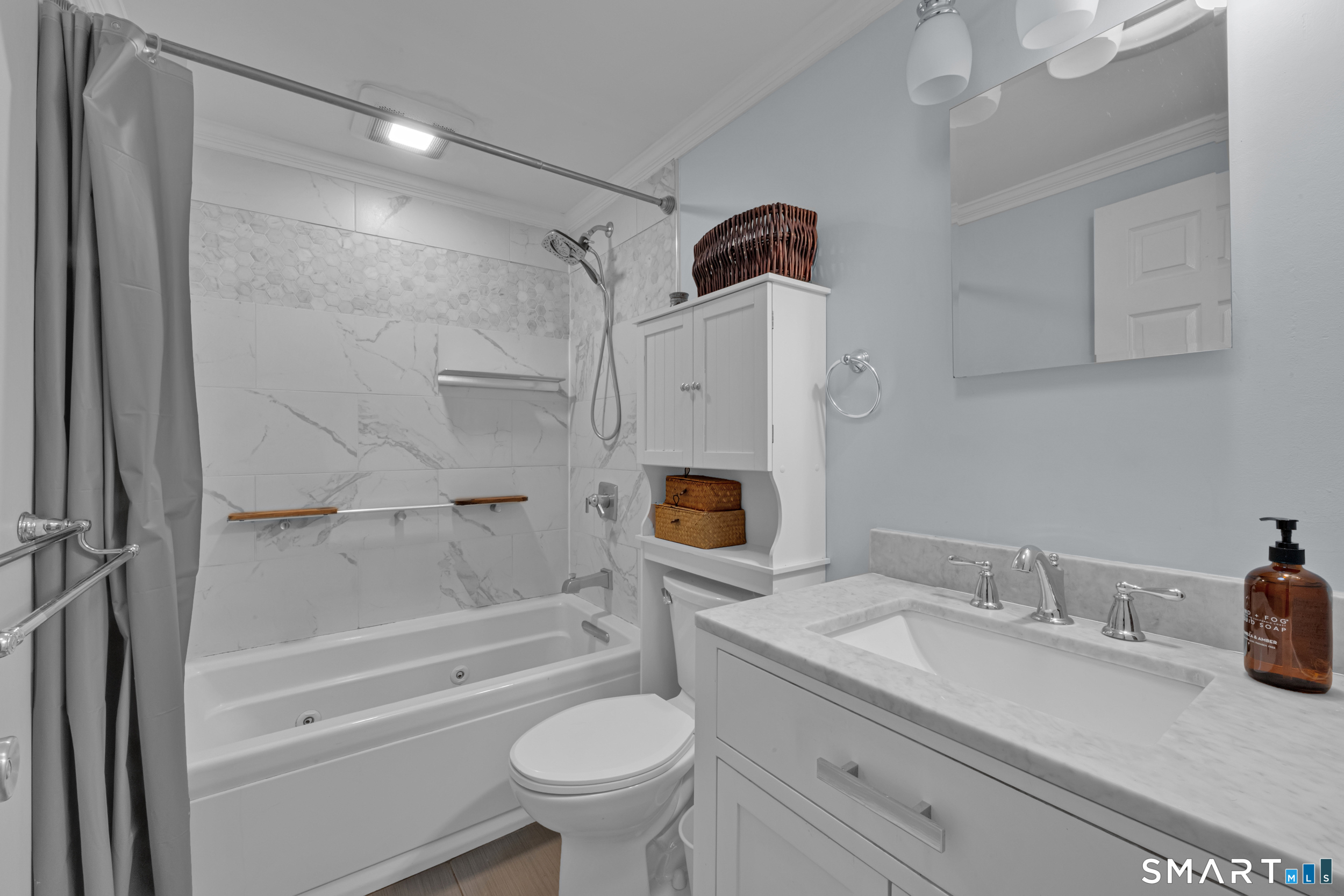 1619 Route 171 Woodstock CT 06281