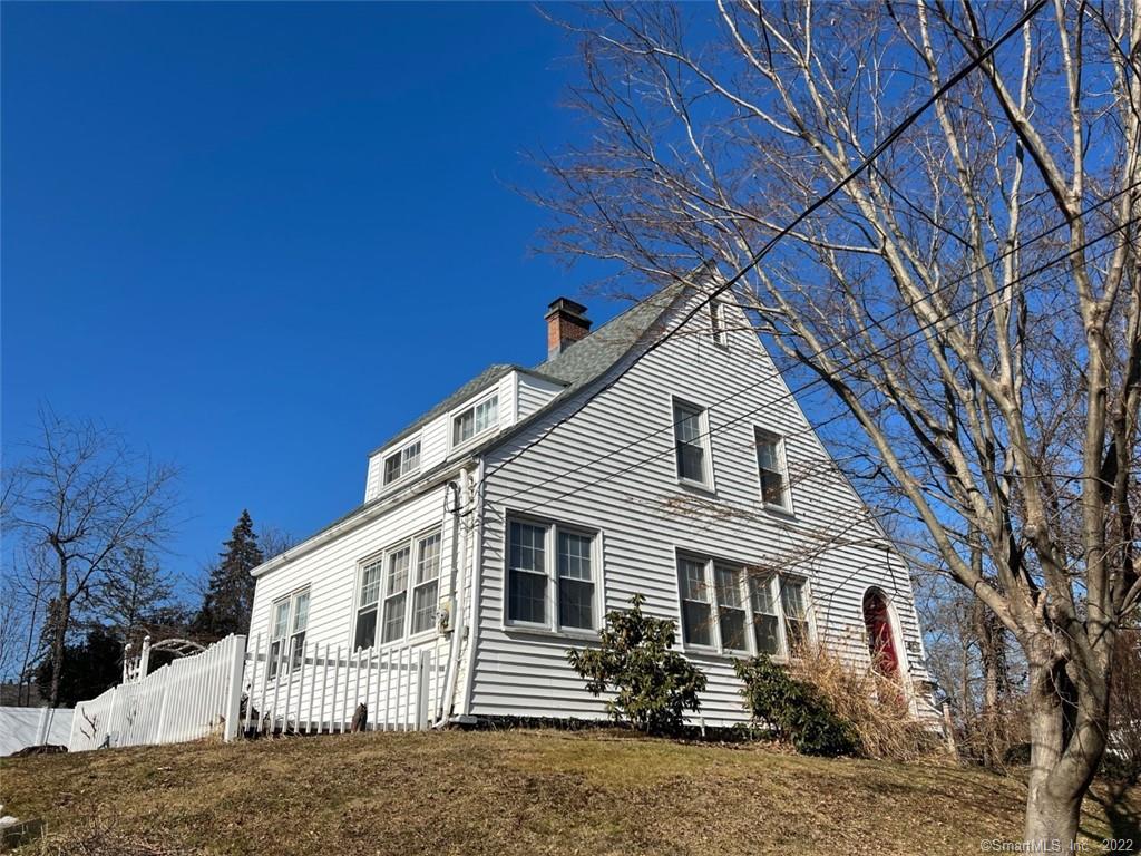 156 Lakeview Avenue Hamden CT 06514