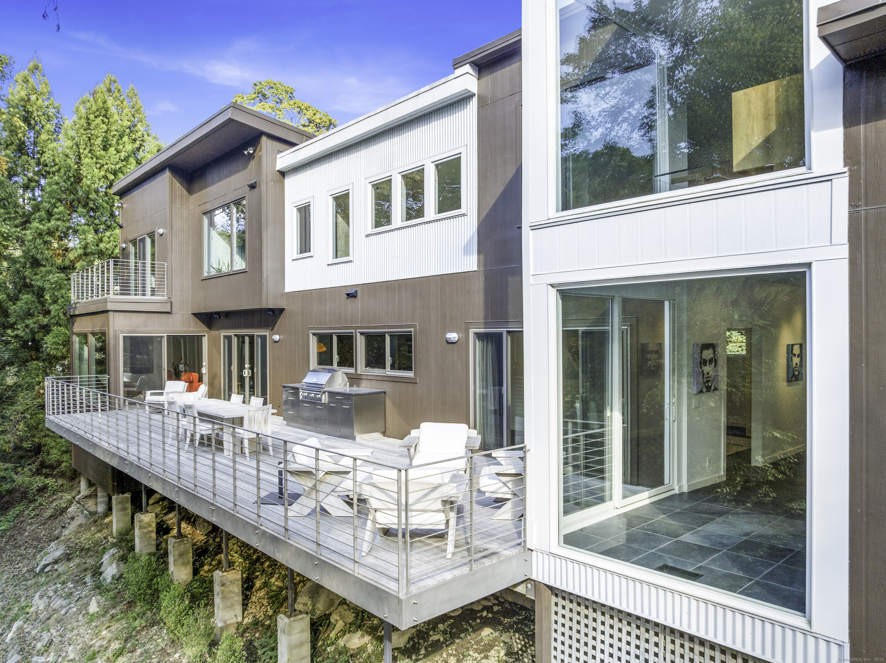 17 Brushy Hill Road Darien CT 06820