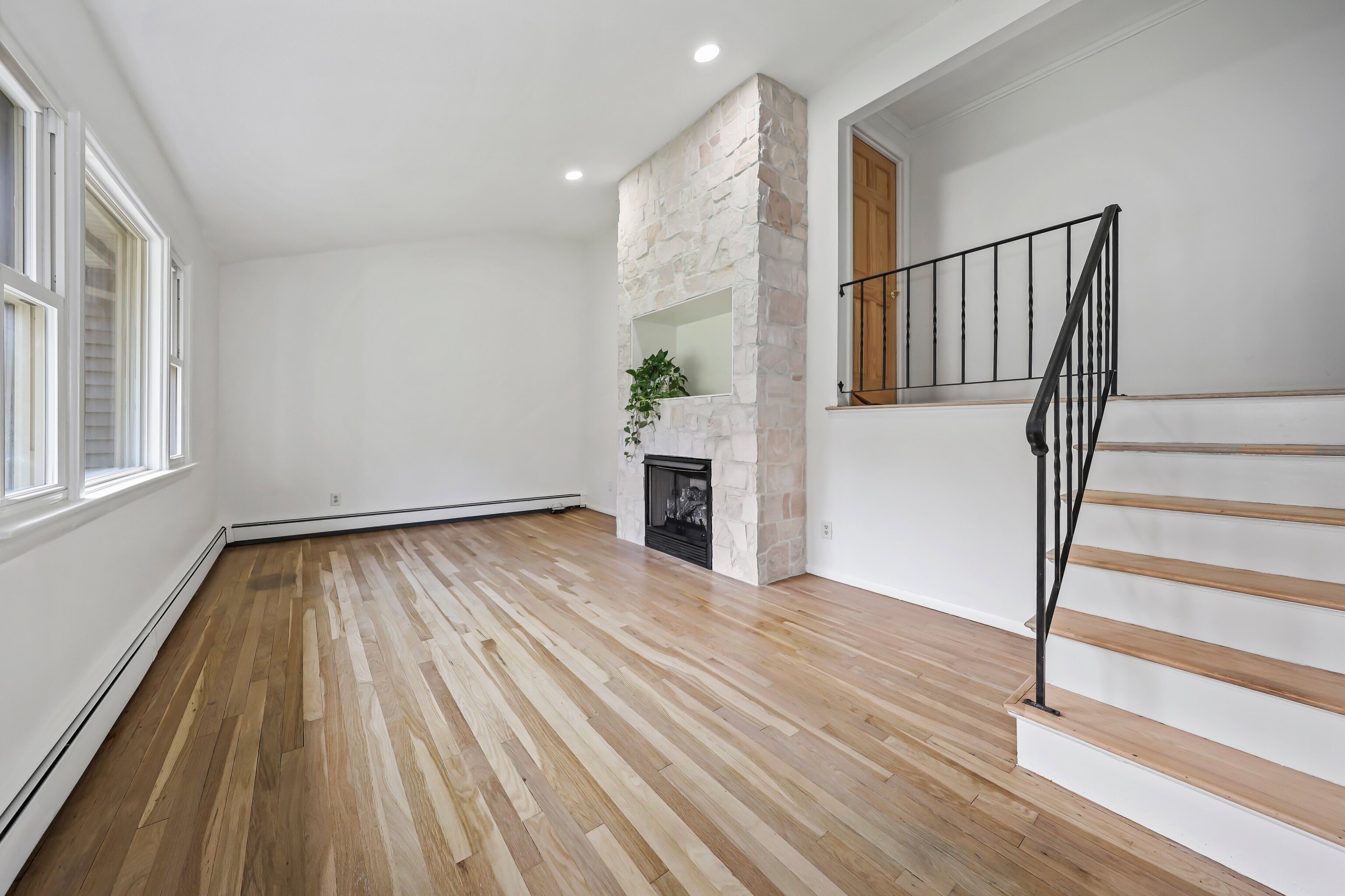 1114 Fienemann Road Farmington CT 06032