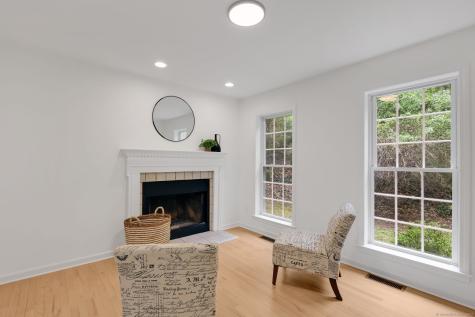 9-A Alice Drive Burlington CT 06013