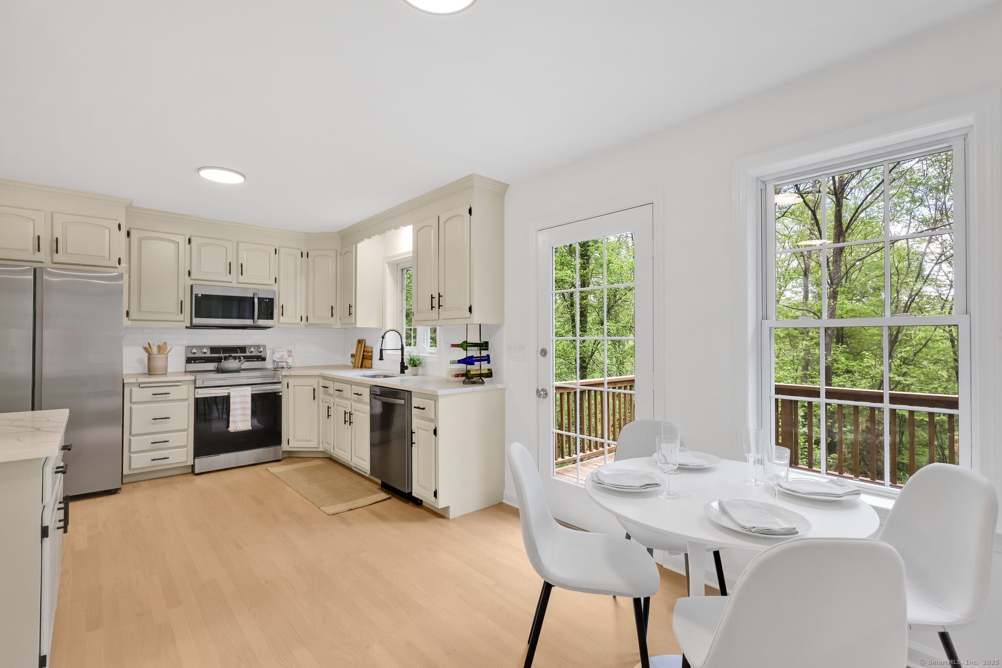 9-A Alice Drive Burlington CT 06013