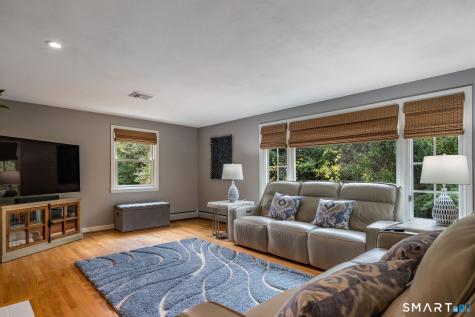 44 Brookmoor Road Avon CT 06001